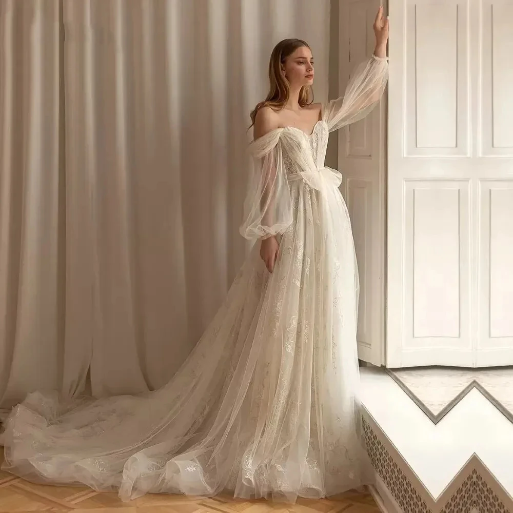 לבן יפה טול אפליקציה V-צוואר סקסי הלטר שרוולים צד שסף קו נסיכת כלה שמלת חתונה רומנטית